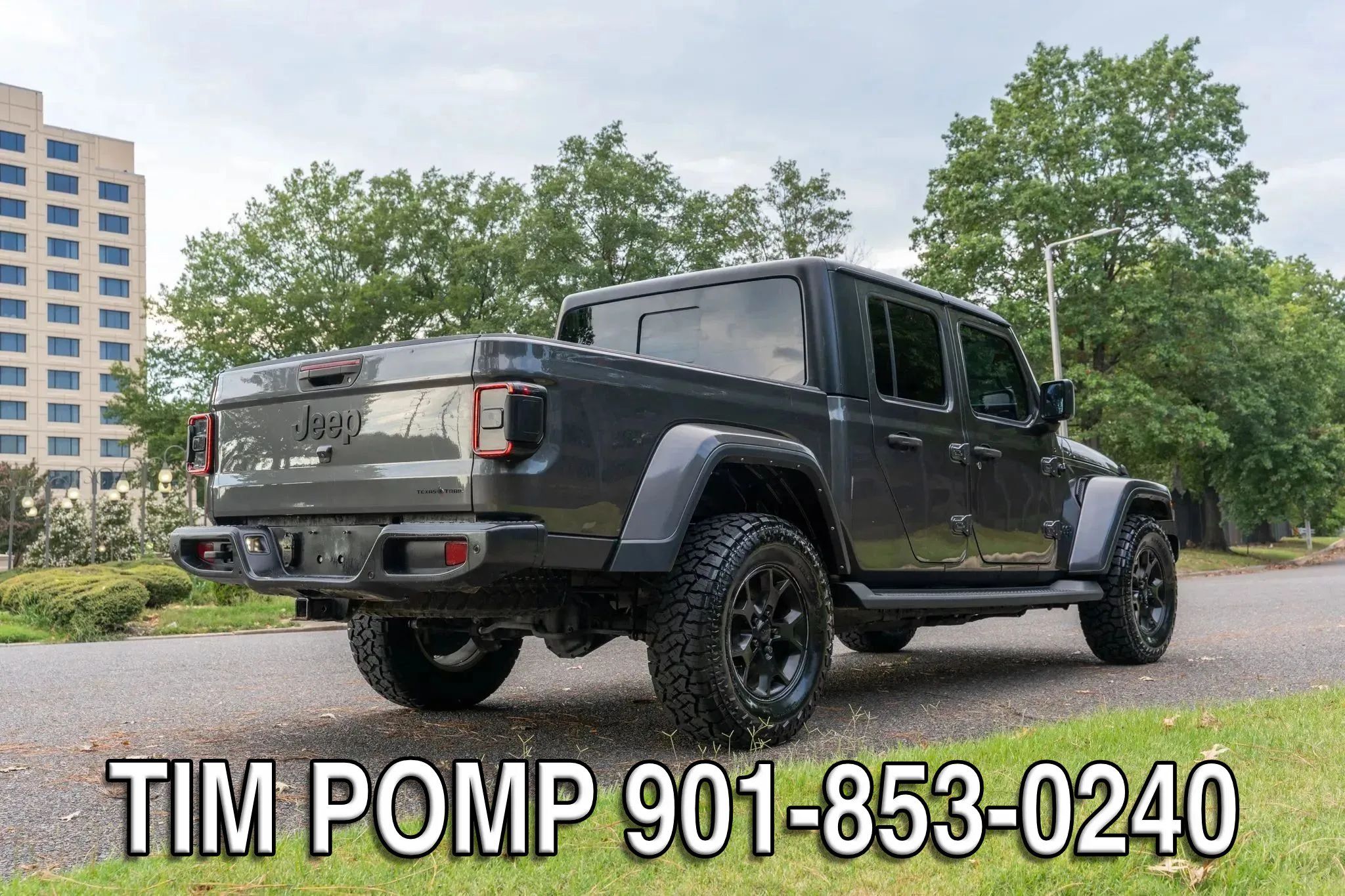 Used 2021 Jeep Gladiator Sport AWD/4WD image 5