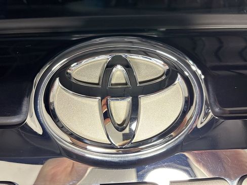 Used 2023 Toyota 4Runner Limited image 25