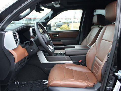 Used 2023 Toyota Tundra 1794 Edition image 11