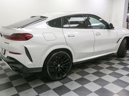 Used 2021 BMW X6 M50i w/ Executive Package AWD/4WD image 8