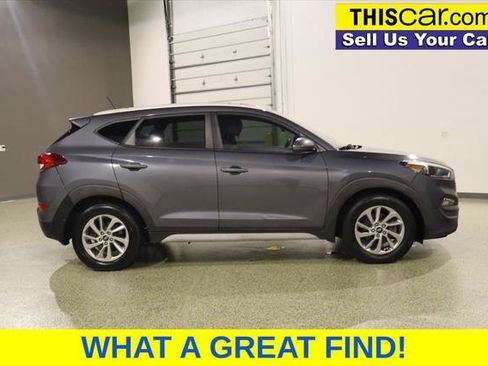Used 2017 Hyundai Tucson SE w/ SE Popular Package 02 FWD image 9