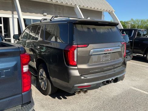 Used 2021 GMC Yukon XL Denali image 4