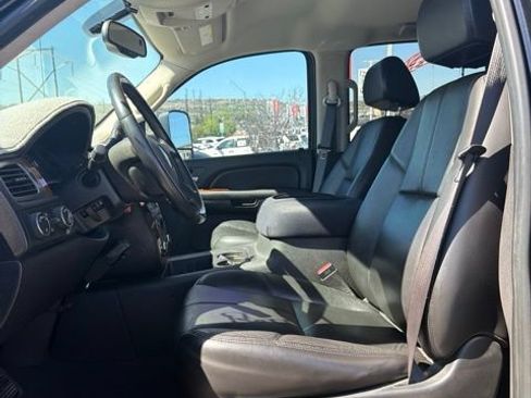 Used 2007 Chevrolet Silverado 2500 LTZ w/ Safety Package AWD/4WD image 19