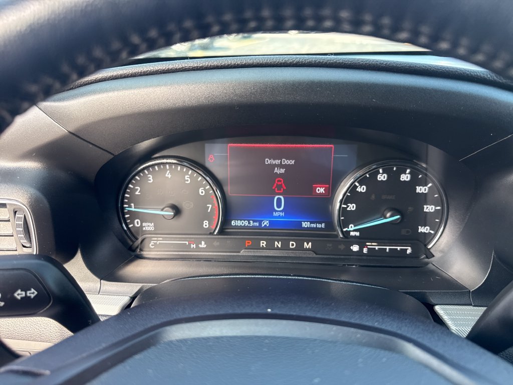 Used 2020 Ford Explorer XLT w/ Equipment Group 202A AWD/4WD image 37