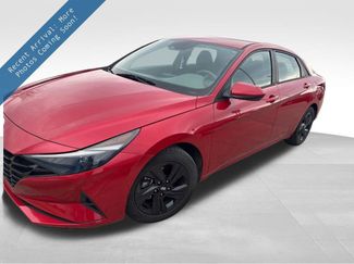 Used 2021 Hyundai Elantra SEL w/ Convenience Package video 1
