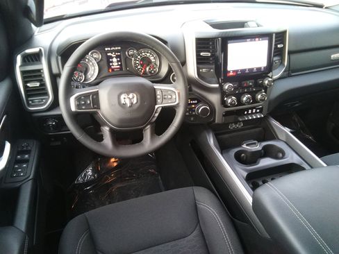 Used 2025 RAM 1500 Big Horn image 11