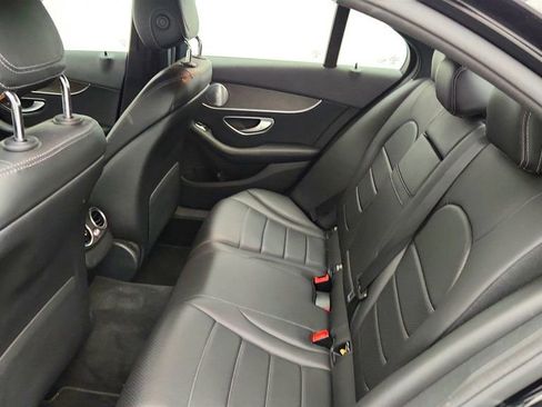 Used 2019 Mercedes-Benz C 300 4MATIC Sedan image 20