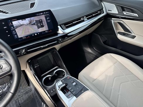 Certified 2025 BMW X1 xDrive28i w/ Technology Package image 27