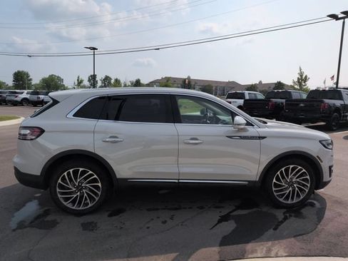 Used 2020 Lincoln Nautilus Reserve w/ Equipment Group 201A AWD/4WD image 6