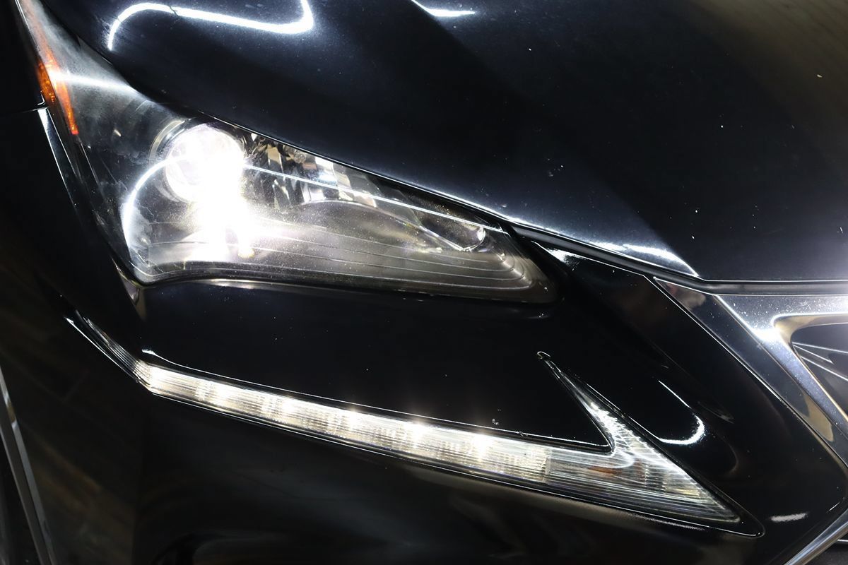Used 2017 Lexus NX 200t FWD image 10