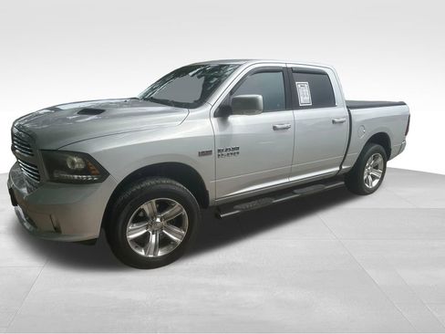 Used 2014 RAM 1500 Sport w/ Convenience Group AWD/4WD image 3