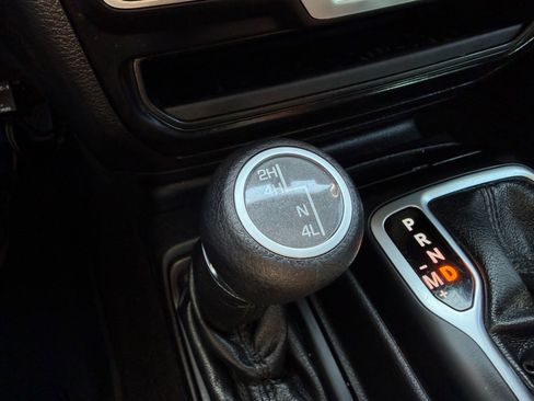 Used 2021 Jeep Wrangler Sport image 30