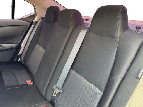 Used 2024 Nissan Sentra SV FWD image 16