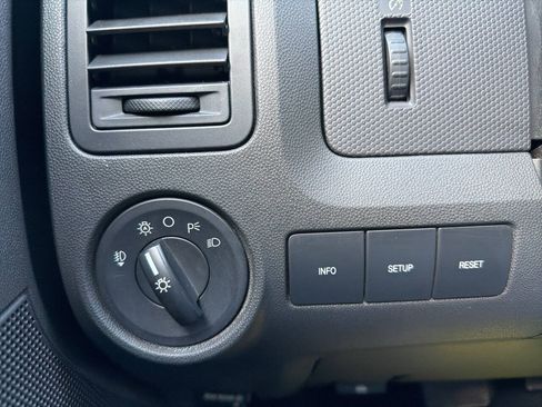 Used 2012 Ford Escape XLT FWD image 12