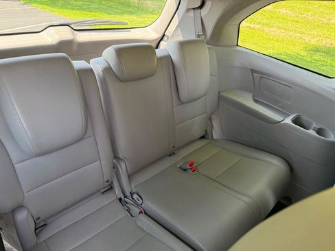 Used 2013 Honda Odyssey EX-L image 21