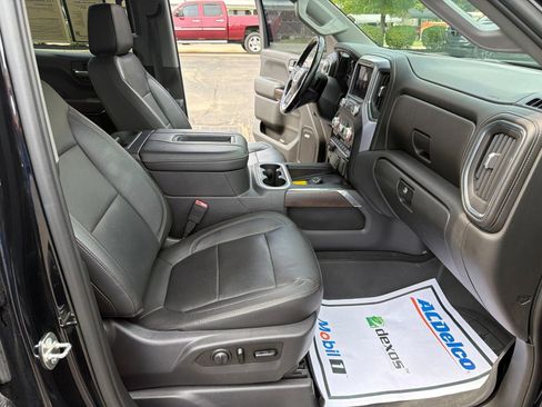 Used 2019 GMC Sierra 1500 SLT w/ SLT Premium Plus Package AWD/4WD image 40