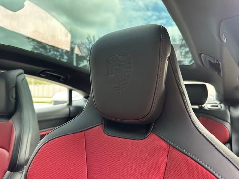 Used 2026 Porsche Taycan image 24