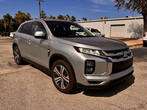 Used 2021 Mitsubishi Outlander Sport ES FWD image 8