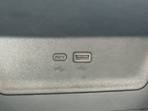 Used 2025 Chevrolet Equinox RS w/ Convenience Package III FWD image 61