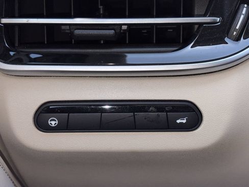 Used 2023 INFINITI QX60 Luxe w/ Cargo Package FWD image 14