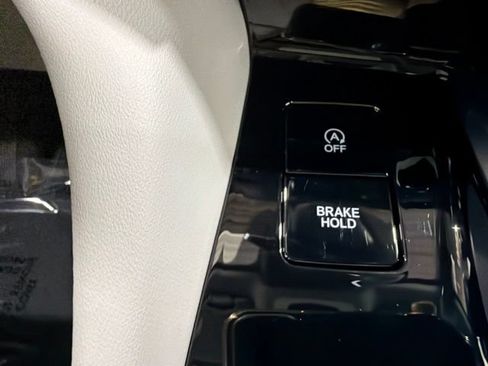 Certified 2026 Acura MDX SH-AWD w/ Technology Package image 41