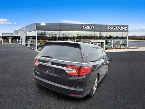 Used 2018 Honda Odyssey EX image 3