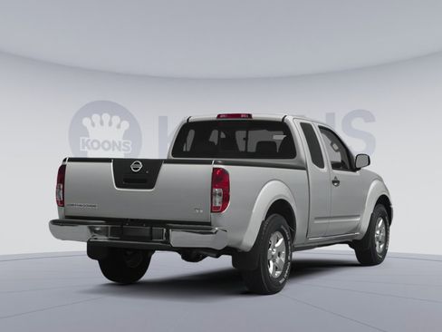 Used 2014 Nissan Frontier S w/ S Preferred Package image 2