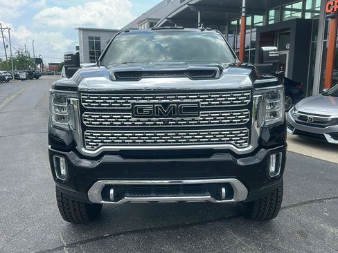 Used 2020 GMC Sierra 3500 Denali w/ Denali Ultimate Package AWD/4WD image 7