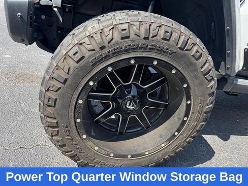Used 2018 Jeep Wrangler Unlimited Rubicon AWD/4WD image 26