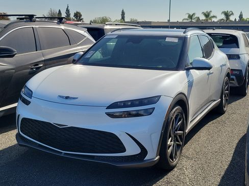 Used 2023 Genesis GV60 Advanced AWD/4WD image 1