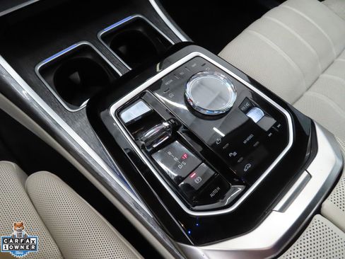 Used 2023 BMW 760i xDrive w/ Executive Package AWD/4WD image 17