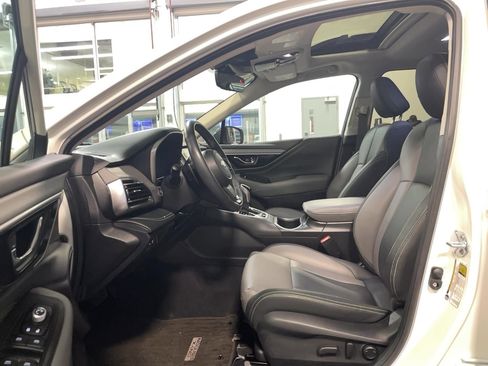 Used 2024 Subaru Outback Onyx Edition AWD/4WD image 5