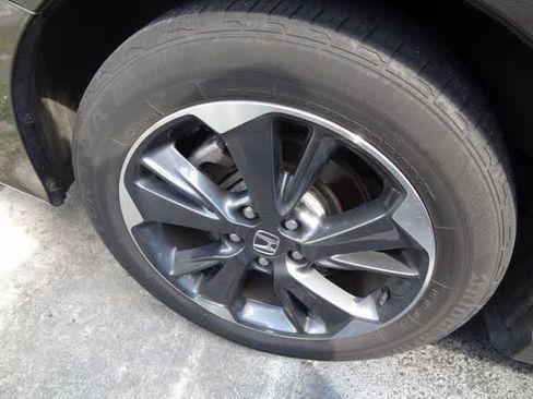 Used 2023 Honda Odyssey Elite image 12