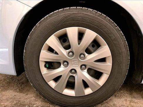 Used 2012 Honda Civic LX image 8