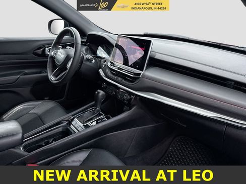 Used 2023 Jeep Compass Trailhawk w/ Trailhawk Convenience Group image 26