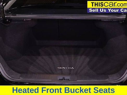 Used 2025 Nissan Sentra SR w/ SR Premium Package FWD image 30