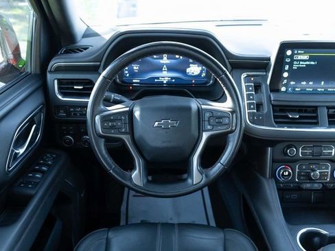 Used 2022 Chevrolet Tahoe RST w/ Luxury Package image 16