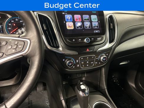 Used 2018 Chevrolet Equinox Premier FWD image 21