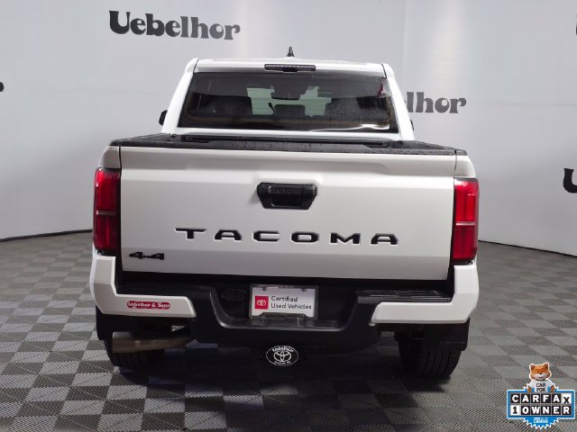 Used 2025 Toyota Tacoma TRD Sport AWD/4WD image 6