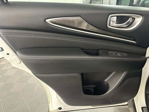 Used 2019 INFINITI QX60 Luxe image 33