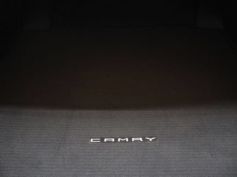 Used 2024 Toyota Camry XLE FWD image 13