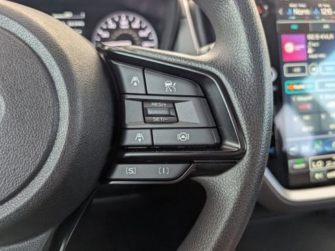 Certified 2025 Subaru Crosstrek 2.0i Premium image 14