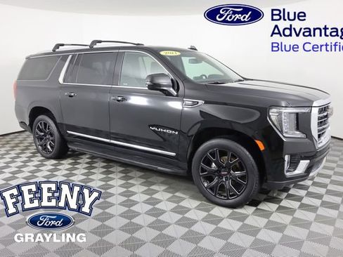 Used 2021 GMC Yukon XL SLT w/ SLT Premium Package image 1