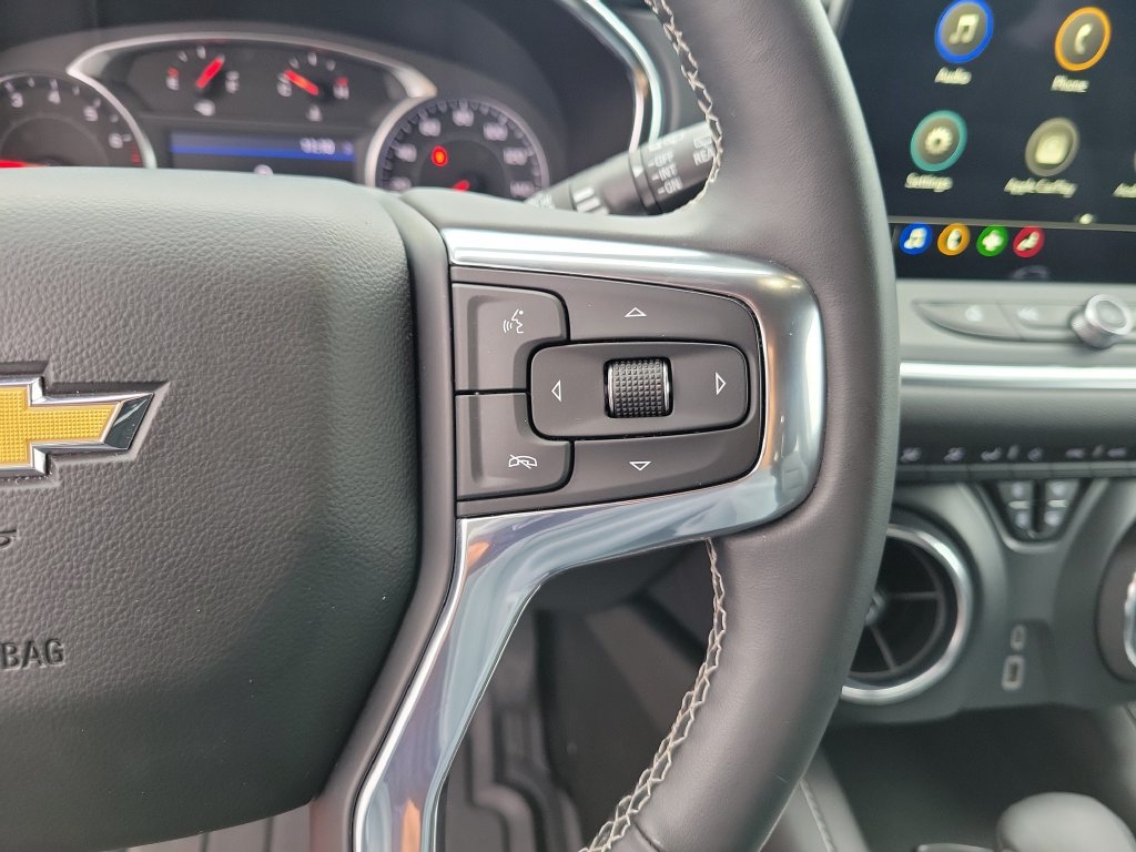Used 2024 Chevrolet Blazer LT AWD/4WD image 24