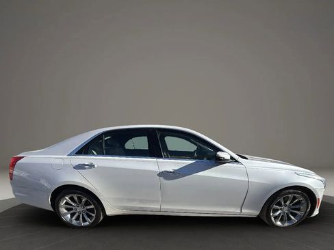 Used 2018 Cadillac CTS Luxury image 4