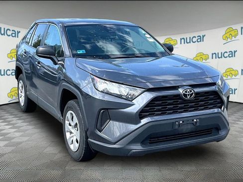 Used 2022 Toyota RAV4 LE AWD/4WD image 1