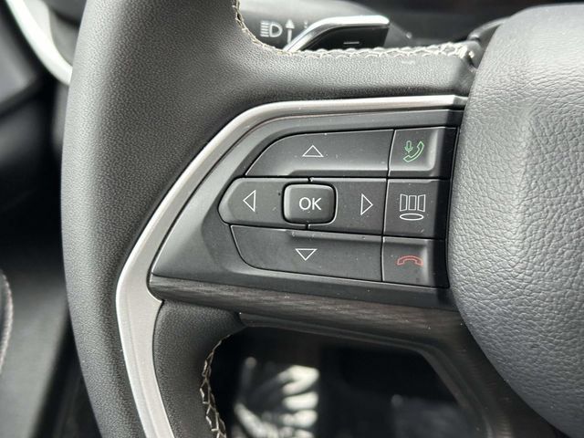 Certified 2024 Jeep Grand Cherokee Laredo X AWD/4WD image 29