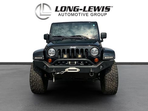 Used 2013 Jeep Wrangler Unlimited Sahara AWD/4WD image 11
