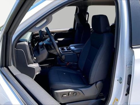 Used 2023 Chevrolet Silverado 1500 LT AWD/4WD image 15