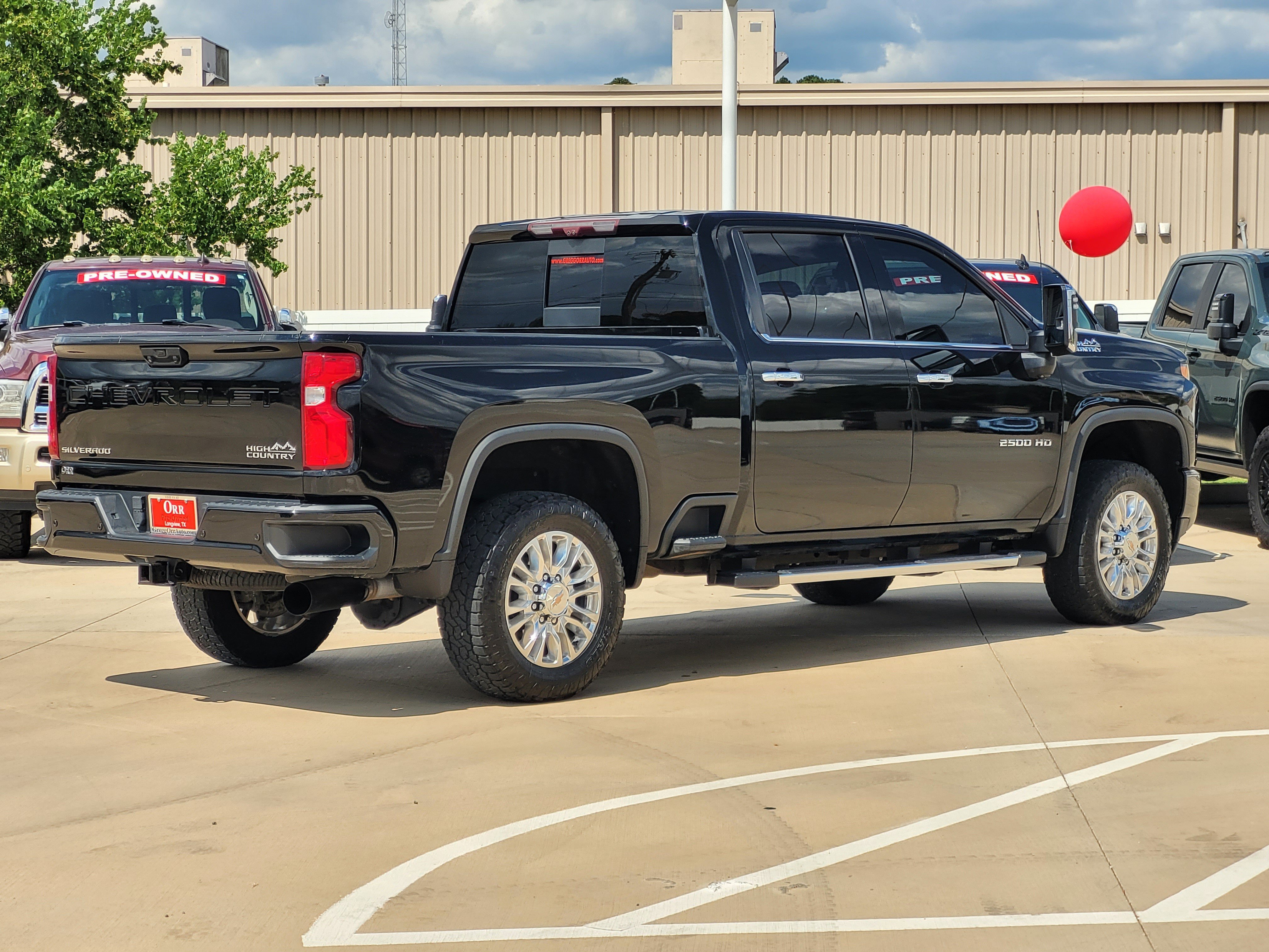Used 2022 Chevrolet Silverado 2500 High Country w/ Z71 Off-Road Package AWD/4WD image 4